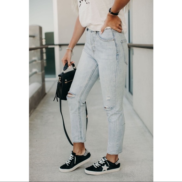 Carol High Waisted Jeans - Picture 2 of 5